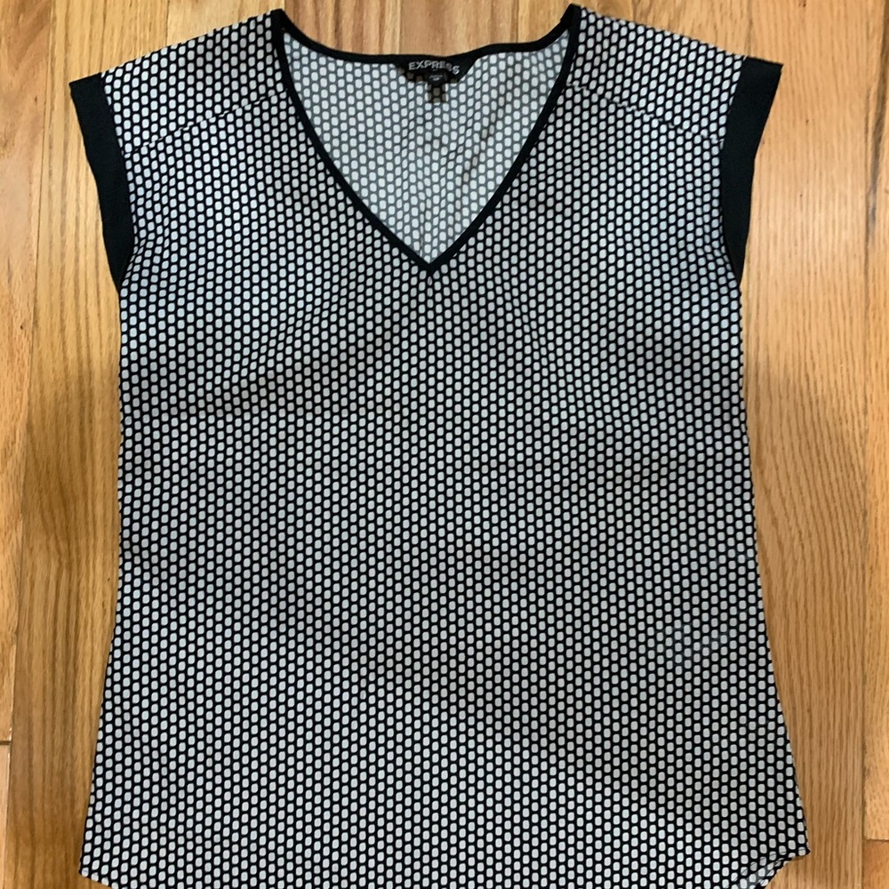 Express shirt